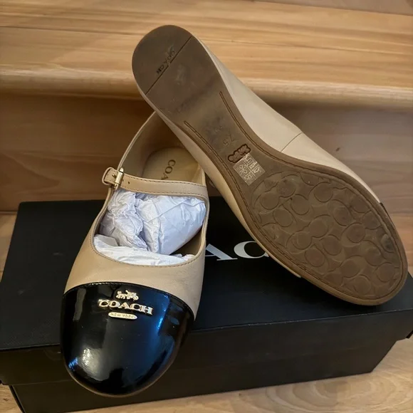 Coach Tan and Black Flats with Gold Buckle - Picture 6 of 7